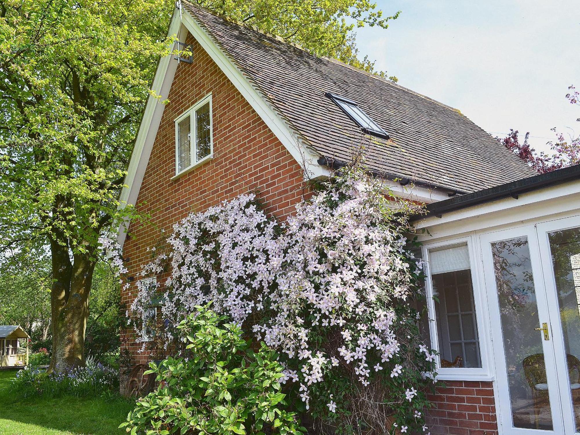 Villa Goodwood Coach House Westhampnett Exterior foto